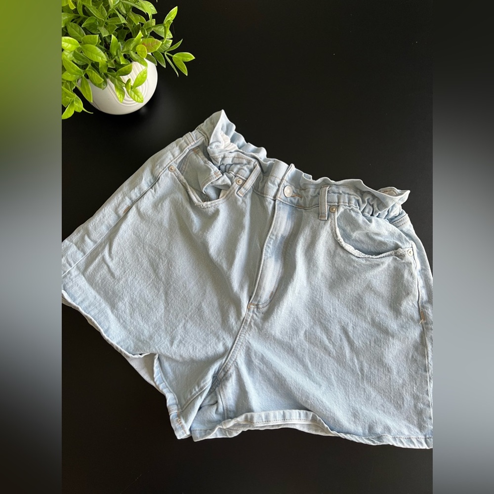 Loft Made and loved Light Blue Paperbag Style Jean Shorts Size 29 GUC